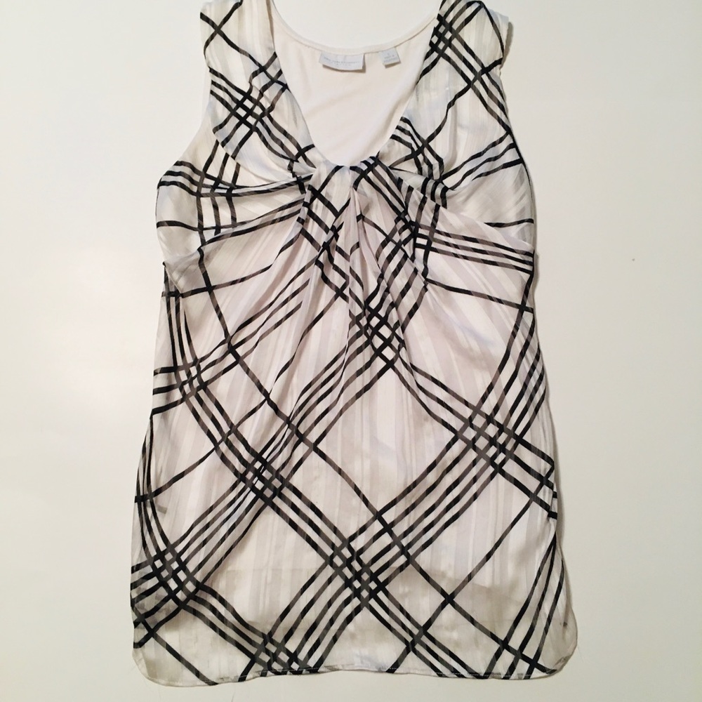 New York and Company white/black top size small